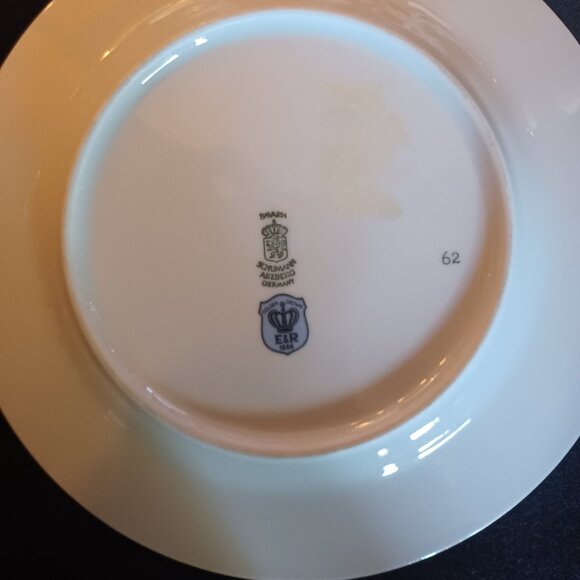 Bavaria Schumann Arzberg Bird Wall plate - Picture 2 of 2